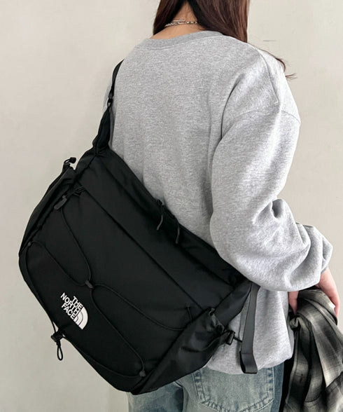 THE NORTH FACE(ザ・ノースフェイス)/軽量 A4収納可 大容量 メッセンジャーバッグ ショルダーバッグ/BOREALIS SOFT MESSENGER | IM1261012 | ブラック