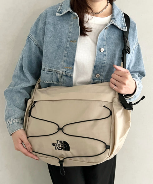 THE NORTH FACE(ザ・ノースフェイス)/軽量 A4収納可 大容量 メッセンジャーバッグ ショルダーバッグ/BOREALIS SOFT MESSENGER | IM1261012 | ベージュ
