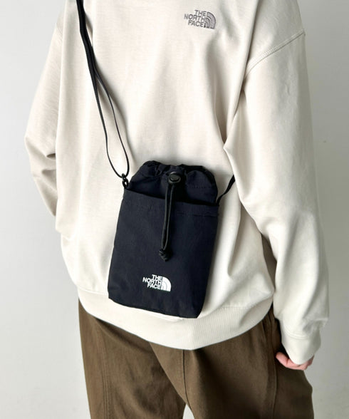 THE NORTH FACE(ザ・ノースフェイス)/ミニショルダー クロスバッグ スマホショルダー ポーチ ロゴプリント/LINDEN STRING BAG MINI | IM1261032 | ブラック
