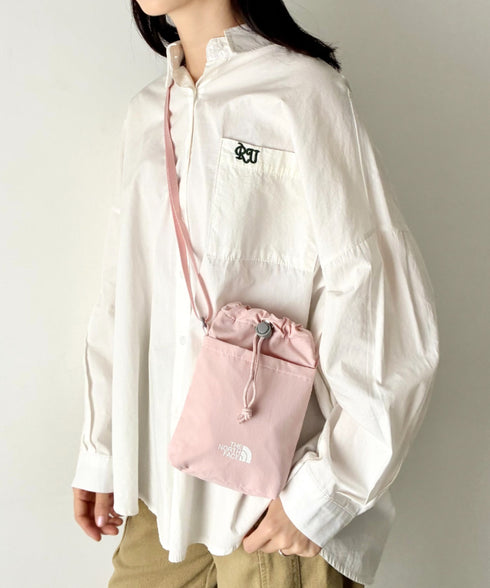 THE NORTH FACE(ザ・ノースフェイス)/ミニショルダー クロスバッグ スマホショルダー ポーチ ロゴプリント/LINDEN STRING BAG MINI | IM1261032 | ピンク
