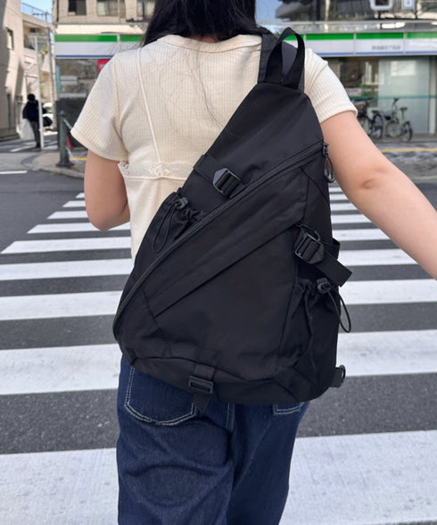 ワンショルダーナイロンボディバッグ | SL1265061 | ブラック