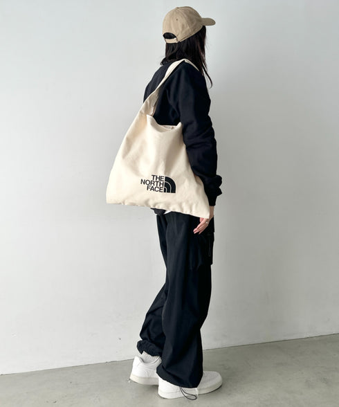 THE NORTH FACE(ザ・ノースフェイス)/A4 PC収納可能 ビッグサイズ トートバッグ コットン生地  ロゴプリント/TNF TRIG BAG | IM1261041 | クリーム