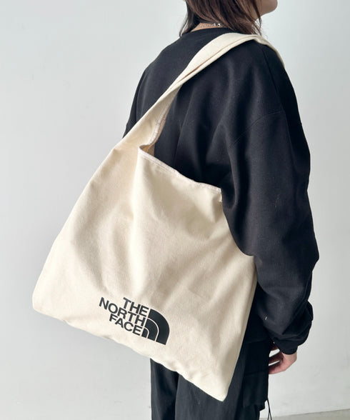 THE NORTH FACE(ザ・ノースフェイス)/A4 PC収納可能 ビッグサイズ トートバッグ コットン生地  ロゴプリント/TNF TRIG BAG | IM1261041 | クリーム