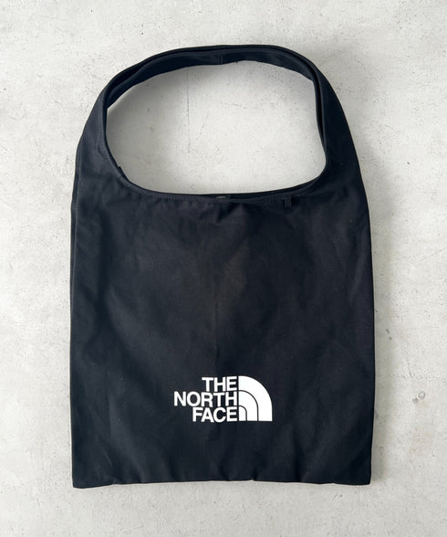 THE NORTH FACE(ザ・ノースフェイス)/A4 PC収納可能 ビッグサイズ トートバッグ コットン生地  ロゴプリント/TNF TRIG BAG | IM1261041 | ブラック