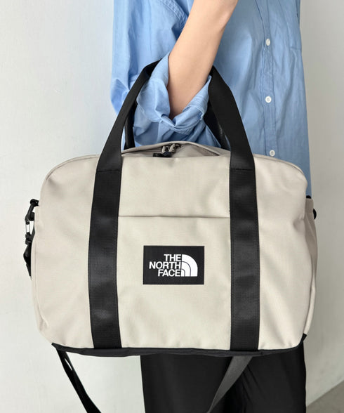 THE NORTH FACE(ザ・ノースフェイス)/大容量 2WAY ヘリテージ カーゴ ボストン ショルダーバッグ/HERITAGE CARGO_PLUS | IM1261042 | グレイッシュベージュ
