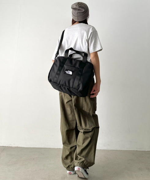 THE NORTH FACE(ザ・ノースフェイス)/大容量 2WAY ヘリテージ カーゴ ボストン ショルダーバッグ/HERITAGE CARGO_PLUS | IM1261042 | ブラック