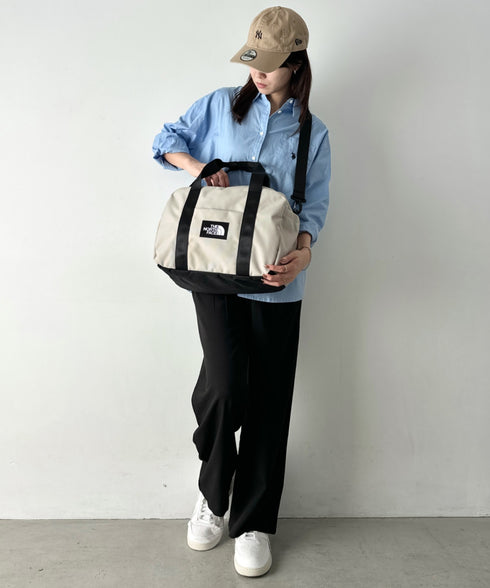 THE NORTH FACE(ザ・ノースフェイス)/大容量 2WAY ヘリテージ カーゴ ボストン ショルダーバッグ/HERITAGE CARGO_PLUS | IM1261042 | グレイッシュベージュ
