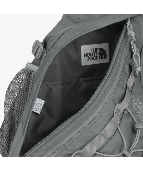 THE NORTH FACE(ザ・ノースフェイス)/軽量 A4 PC収納可  ボディバッグ ワンショルダーバッグ エレクトロン スリングバッグ/ELECTRON SLING BAG | IM1261051 | ダークグレー