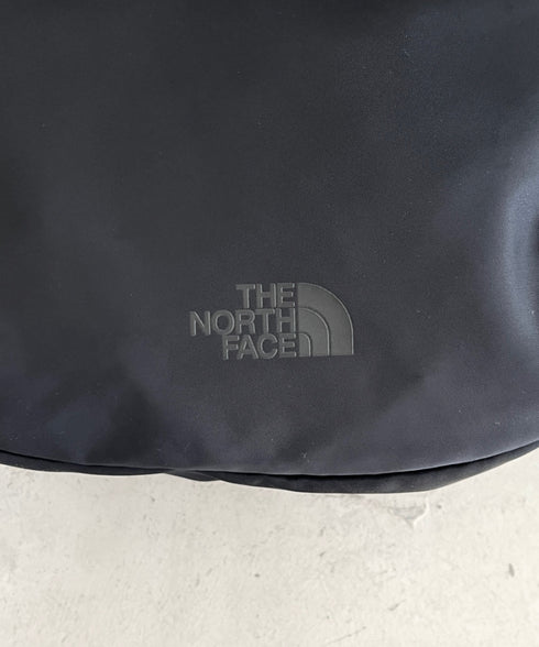 【】THE NORTH FACE(ザ・ノースフェイス)/軽量 ロゴプリント ホーボーバッグ ショルダーバッグ/URBAN HOBO BAG M | IM1262002 | ブラック