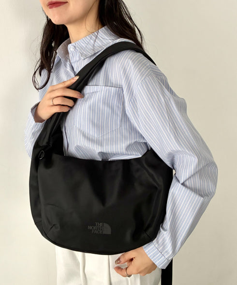 【】THE NORTH FACE(ザ・ノースフェイス)/軽量 ロゴプリント ホーボーバッグ ショルダーバッグ/URBAN HOBO BAG M | IM1262002 | ブラック