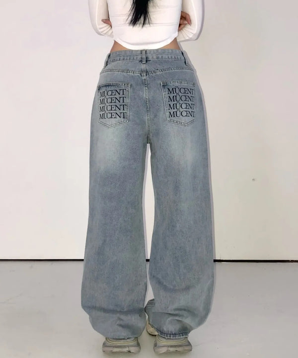 MUCENT(ムセント)/バック レタリング ワイド デニムパンツ/NOVA BACK LETTERING WIDE DENIM PANTS | AT2262017 | ライトブルー
