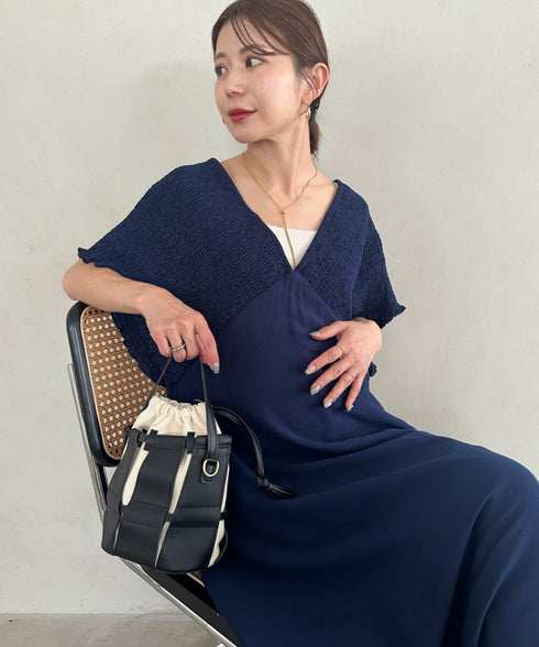 【マタニティ】産前・産後◎Vネックシャーリングロングワンピース Vネックデザインマタニティワンピース Vネックシャーリング楽々ワンピ サイドポケット付き■動画あり | MD2265052 | ネイビー