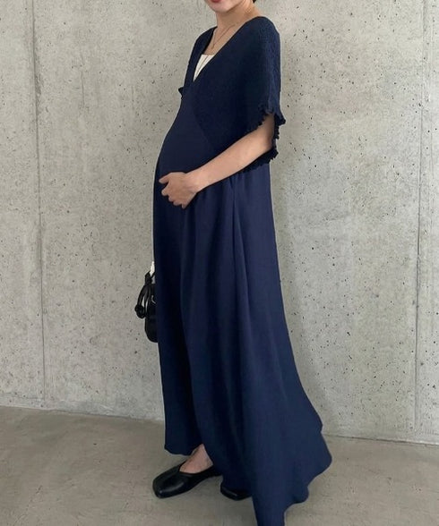 【マタニティ】産前・産後◎Vネックシャーリングロングワンピース Vネックデザインマタニティワンピース Vネックシャーリング楽々ワンピ サイドポケット付き■動画あり | MD2265052 | ネイビー