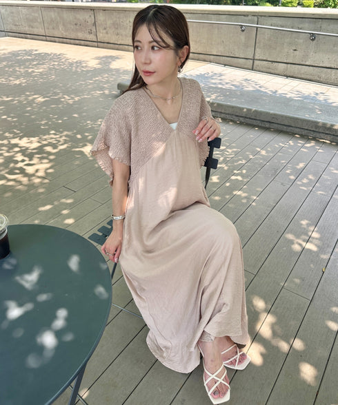 【マタニティ】産前・産後◎Vネックシャーリングロングワンピース Vネックデザインマタニティワンピース Vネックシャーリング楽々ワンピ サイドポケット付き■動画あり | MD2265052 | ベージュ