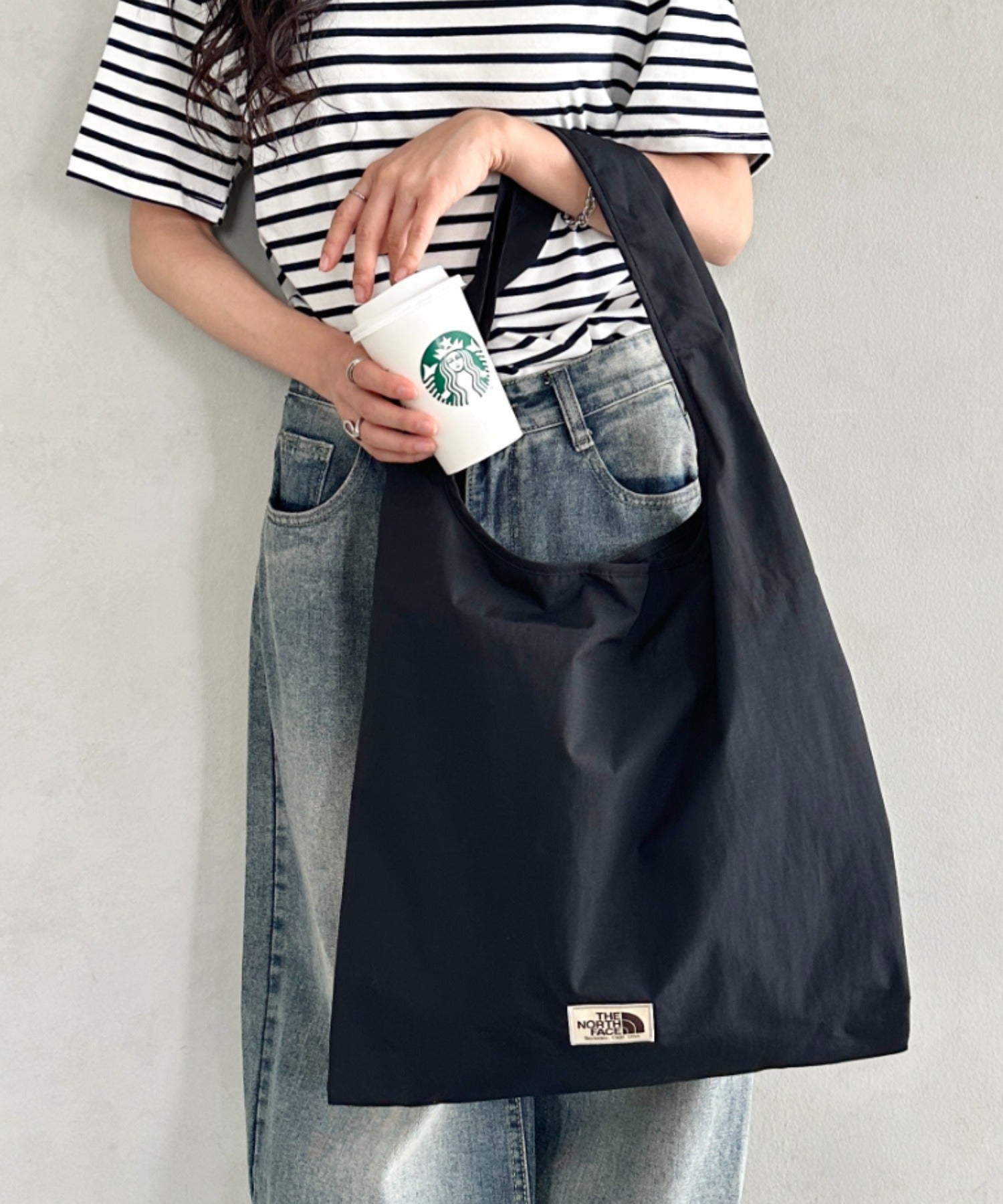 tomo　adidasパンツ+The North Faceバッグ THE NORTH FACE – Outfitter lab
