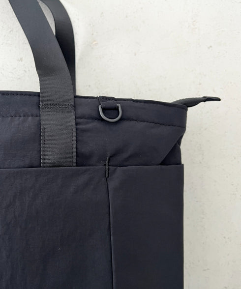 【】THE NORTH FACE(ザ・ノースフェイス)/PC A4収納可 大容量 トートバッグ ロゴプリント / LINDEN TOTE BAG | IM1262021 | ブラック