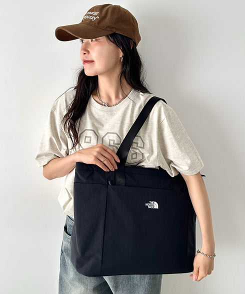 【】THE NORTH FACE(ザ・ノースフェイス)/PC A4収納可 大容量 トートバッグ ロゴプリント / LINDEN TOTE BAG | IM1262021 | ブラック