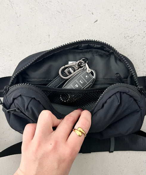 【】THE NORTH FACE(ザ・ノースフェイス)/ボディバッグ ウエストポーチ ヒップサック ロゴプリント/LINDEN HIP SACK | IM1262022 | ライトブルー