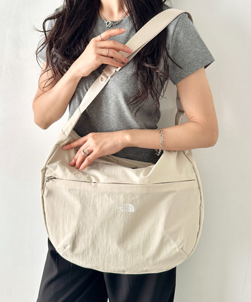【】THE NORTH FACE(ザ・ノースフェイス)/2WAY ロゴプリント ショルダーバッグ ホーボーバッグ/LINDEN HOBO CROSSBODY | IM1262023 | クリーム