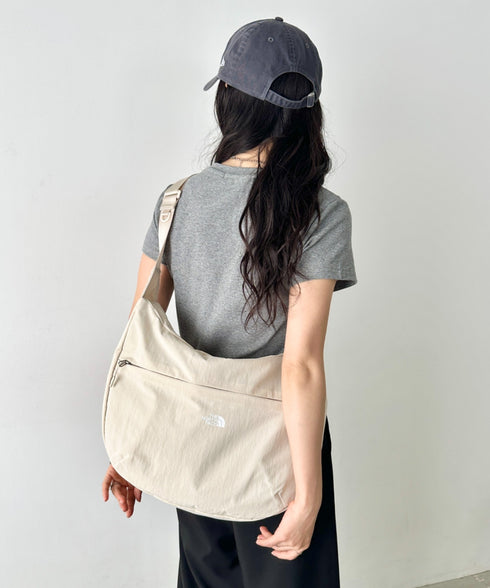 【】THE NORTH FACE(ザ・ノースフェイス)/2WAY ロゴプリント ショルダーバッグ ホーボーバッグ/LINDEN HOBO CROSSBODY | IM1262023 | クリーム