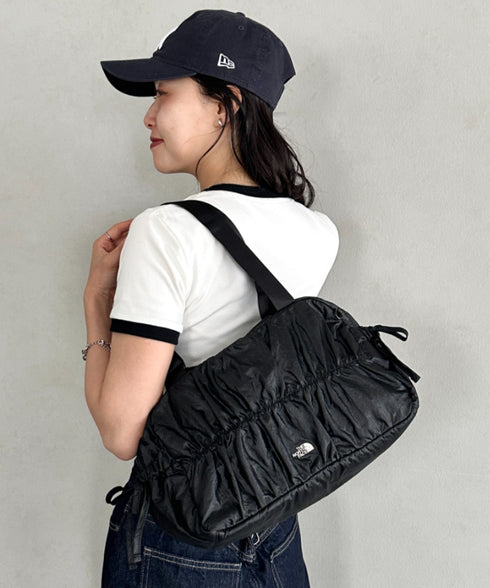 【】THE NORTH FACE(ザ・ノースフェイス)/ショルダートートバッグ ギャザーデザイン ロゴプレート/BONNEY SR SHOULDER TOTE | IM1262024 | ブラック