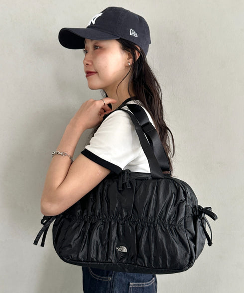 【】THE NORTH FACE(ザ・ノースフェイス)/ショルダートートバッグ ギャザーデザイン ロゴプレート/BONNEY SR SHOULDER TOTE | IM1262024 | ブラック