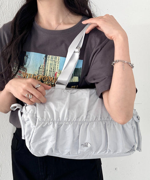 【】THE NORTH FACE(ザ・ノースフェイス)/ショルダートートバッグ ギャザーデザイン ロゴプレート/BONNEY SR SHOULDER TOTE | IM1262024 | ライトグレー