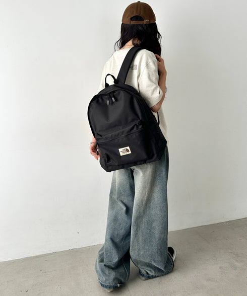 【】THE NORTH FACE(ザ・ノースフェイス)/PC・A4収納可能 軽量 通勤通学 リュック バックパック/STANDARD DAYPACK | IM1262026 | ブラック