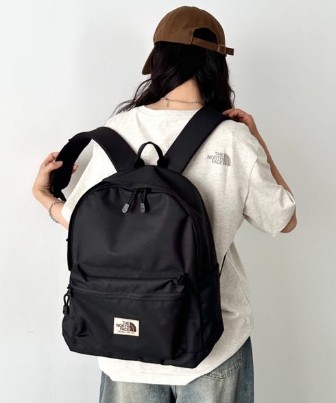【】THE NORTH FACE(ザ・ノースフェイス)/PC・A4収納可能 軽量 通勤通学 リュック バックパック/STANDARD DAYPACK | IM1262026 | ブラック