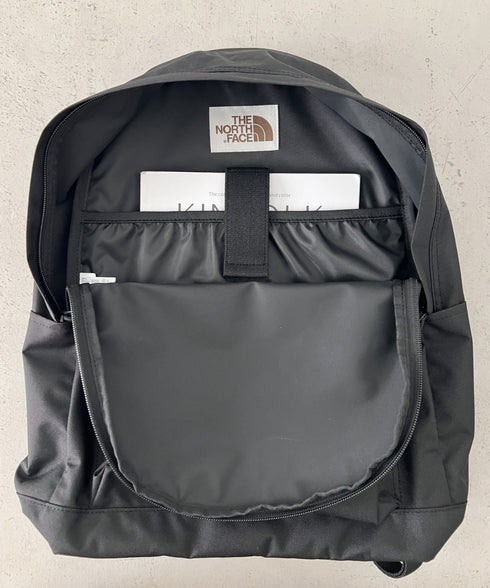 【】THE NORTH FACE(ザ・ノースフェイス)/PC・A4収納可能 軽量 通勤通学 リュック バックパック/STANDARD DAYPACK | IM1262026 | ブラック