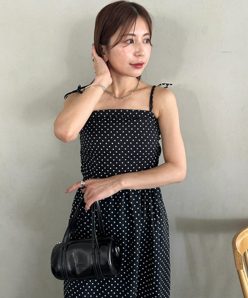 上品さプラス♪ サイドギャザー ドットキャミロングワンピース | MD2262013 | ブラック