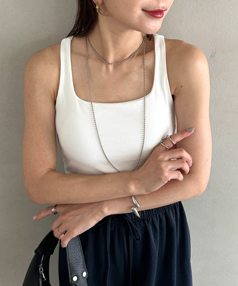 カップ付きスタイリッシュタンクトップ 普段着からトレーニングウェアにも◎ | MD2262031 | ホワイト