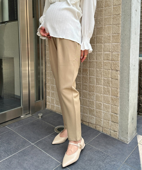 【マタニティ】お腹楽々のびのびマタニティテーパードパンツ 美シルエット | MD2265098 | ベージュ