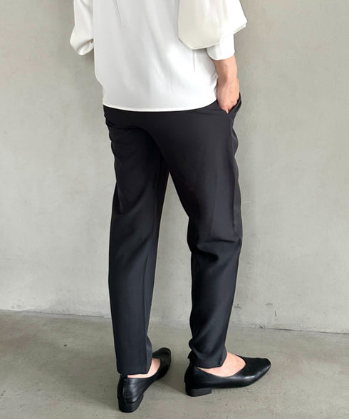【マタニティ】お腹楽々のびのびマタニティテーパードパンツ 美シルエット | MD2265098 | チャコールグレー