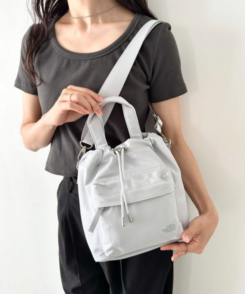 【】THE NORTH FACE(ザ・ノースフェイス)/2WAY ショルダーバッグ ロゴプリント トラベルバケットバッグ/TRAVEL BUCKET BAG | IM1262070 | ライトグレー