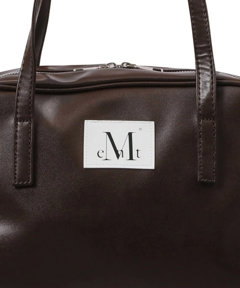 MUCENT(ムセント)/軽量 A4収納可 ロゴパッチ ショルダー トートバッグ/TIVE LEATHER SHOULDER BAG UNISEX | AT1262071 | ブラウン