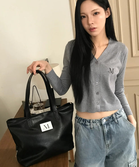 MUCENT(ムセント)/軽量 A4サイズ収納可 ロゴパッチ サイド ジッパー ショルダー トート バッグ/RIENNE SIDE ZIPPER LEATHER SHOULDER BAG | AT1262072 | ブラック