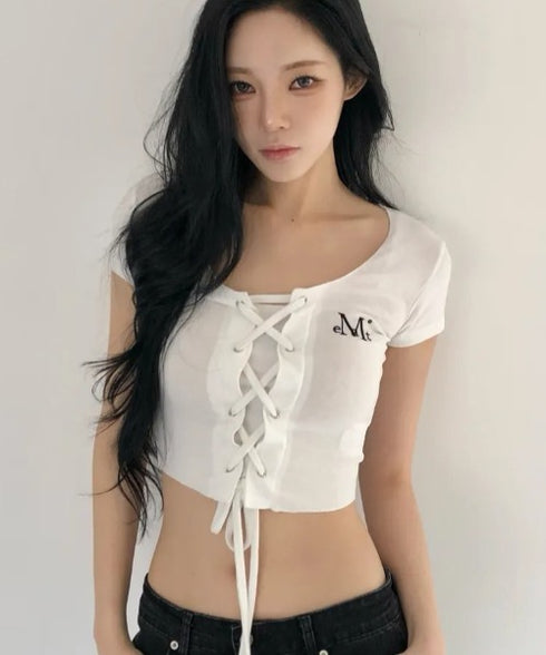 MUCENT(ムセント)/ルケ アイレット レースアップ コルセット 半袖 Tシャツ/LUKE EYELET LACE-UP CORSET HALF T | AT2262080 | ホワイト