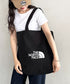 THE NORTH FACE(ザ・ノースフェイス)/A4対応 大容量 ロゴプリント コットン キャンバストートバッグ/TNF LOGO COTTON BAG M | IM1262087 | ブラック