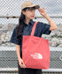 THE NORTH FACE(ザ・ノースフェイス)/A4対応 大容量 ロゴプリント コットン キャンバストートバッグ/TNF LOGO COTTON BAG M | IM1262087 | オレンジ
