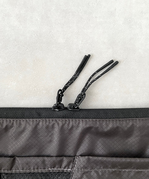 THE NORTH FACE(ザ・ノースフェイス)/2WAY 超軽量 ワンショルダー サコッシュ ロゴプリント ウルトラスリムクロス/ULTRA-Z SLIM CROSS | IM1262088 | チャコールグレー