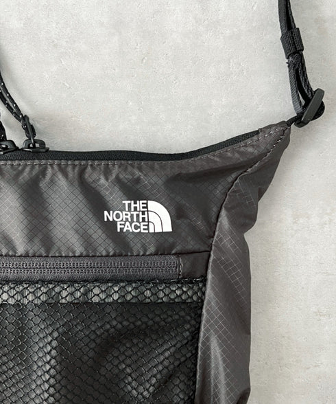 THE NORTH FACE(ザ・ノースフェイス)/2WAY 軽量 ショルダーバッグ ロゴプリント /ULTRA-Z BUCKLE CROSS BAG | IM1262089 | サンドベージュ