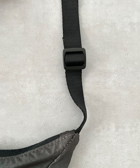 THE NORTH FACE(ザ・ノースフェイス)/2WAY 軽量 ショルダーバッグ ロゴプリント /ULTRA-Z BUCKLE CROSS BAG | IM1262089 | サンドベージュ