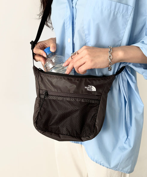 THE NORTH FACE(ザ・ノースフェイス)/2WAY 軽量 ショルダーバッグ ロゴプリント /ULTRA-Z BUCKLE CROSS BAG | IM1262089 | チャコールグレー