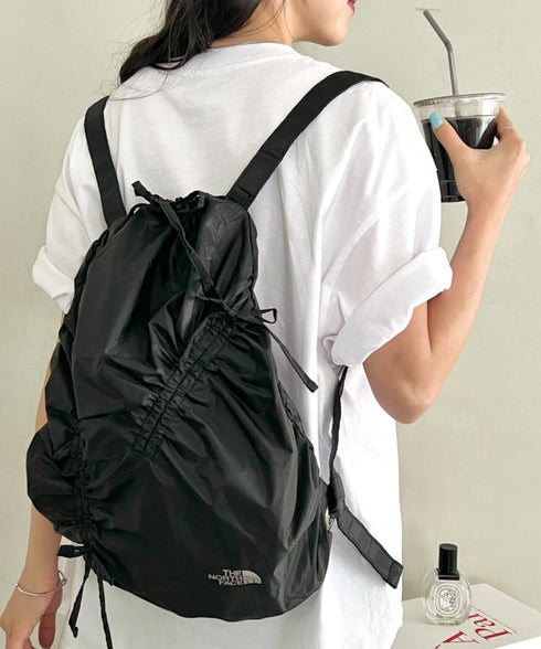 THE NORTH FACE(ザ・ノースフェイス)/超軽量 ナップサック ロゴプリント ドローストリングバッグ/BONNEY SR DRAWSTRING BAG | IM1262090 | ブラック