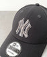 【別注・限定カラー】NEW ERA(ニューエラ)/9FORTY 940 NEYYAN MLB/メジャーリーグ ベースボール CAP キャップ 帽子 | AT5263027 | チャコールグレー