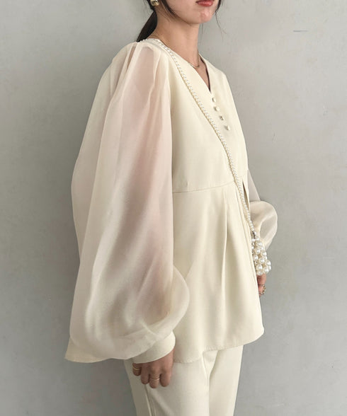 前後２WAY 袖オーガンジーパフスリーブタック入りフレアトップス スリムテーパードパンツセット フォーマルスーツセット オケージョン パンツドレス 結婚式 お呼ばれ 二次会 ドレス | MD2266012 | アイボリー