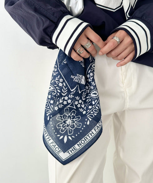 THE NORTH FACE(ザ・ノースフェイス)/コットン プリント バンダナ スカーフ/BANDANA_PAISLEY_80'S/PINE CONE | IM6243034 | ネイビー