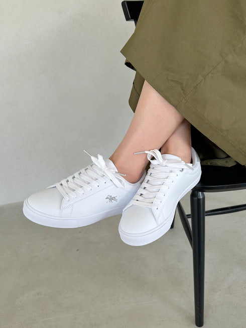 【POLOCHAMPS/ポロチャンプス】別注 ワンポイント刺繍 ローカット コートスニーカー | CL3233033 | ライトグレー