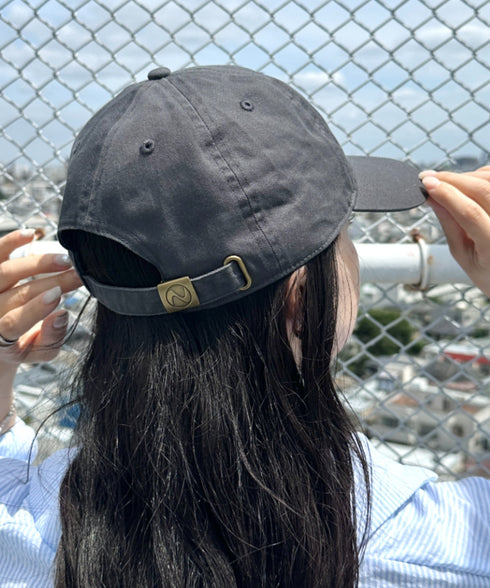 【newhattan】ニューハッタン 無地 ストーン ウォッシュド ツイル ローキャップ 帽子/STONE WASHED TWILL CAP | 4192001 | チャコールグレー